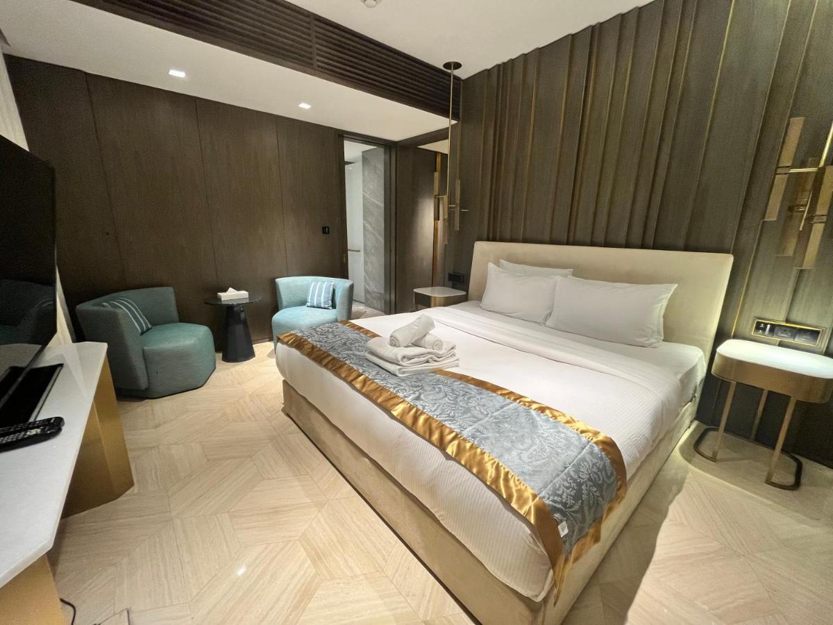 Five Palm Jumeirah - 2 Bedrooms & Maid Room In A Splendid Resort - Modernlux Дубай Экстерьер фото